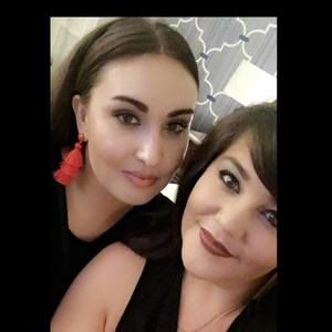 Meet your Posher, Desiree